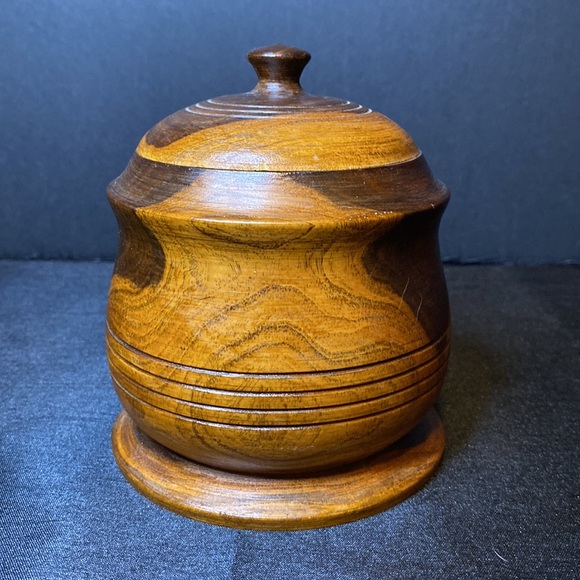 Vintage Hand Turned Wooden Container - Picture 2 of 11